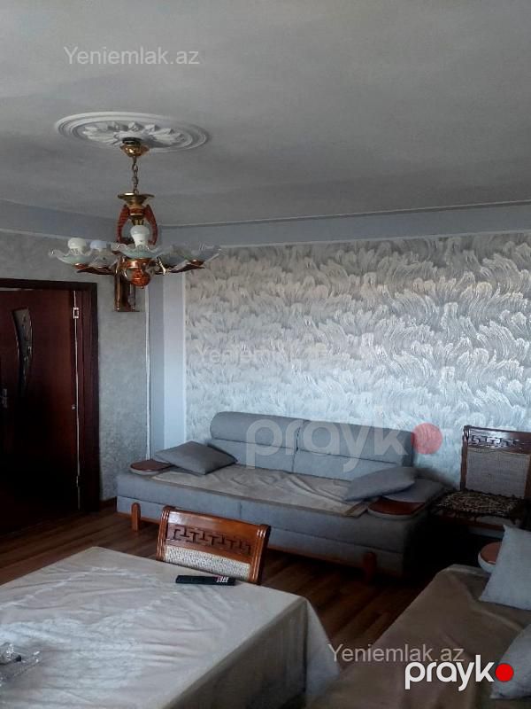 Satılır 4 otaqlı Bina evi menzil (Köhnə tikili), 90 m², 17-ci mikrorayon — Mənzil, Sumqayıt (8)