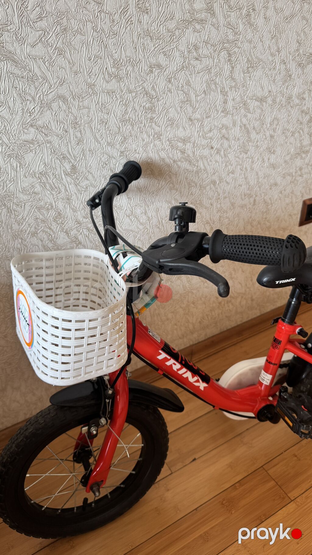 Переведи на азербайджанский Продаю оригинальный детский велосипед — Uşaq velosipedləri, Bakı (2)