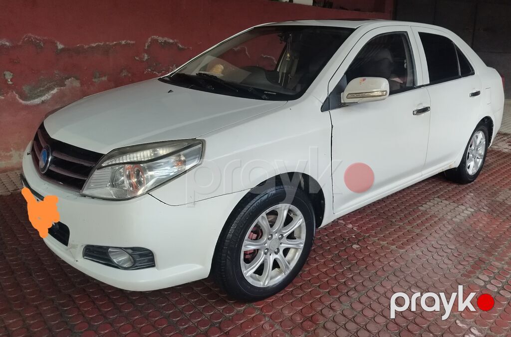 Geely mk satılır ili 2012 mator 1.5 konseneri var isteyen — Avtomobillər, Şəki (2)