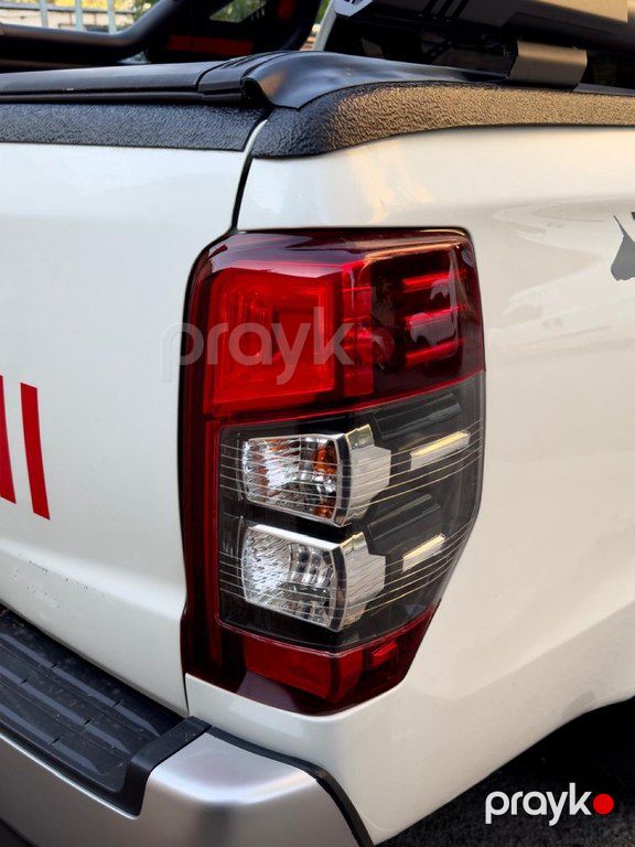 Mitsubishi L200, 2.4 L, 2023 il, 68 000 km — Avtomobillər, Bakı (7)