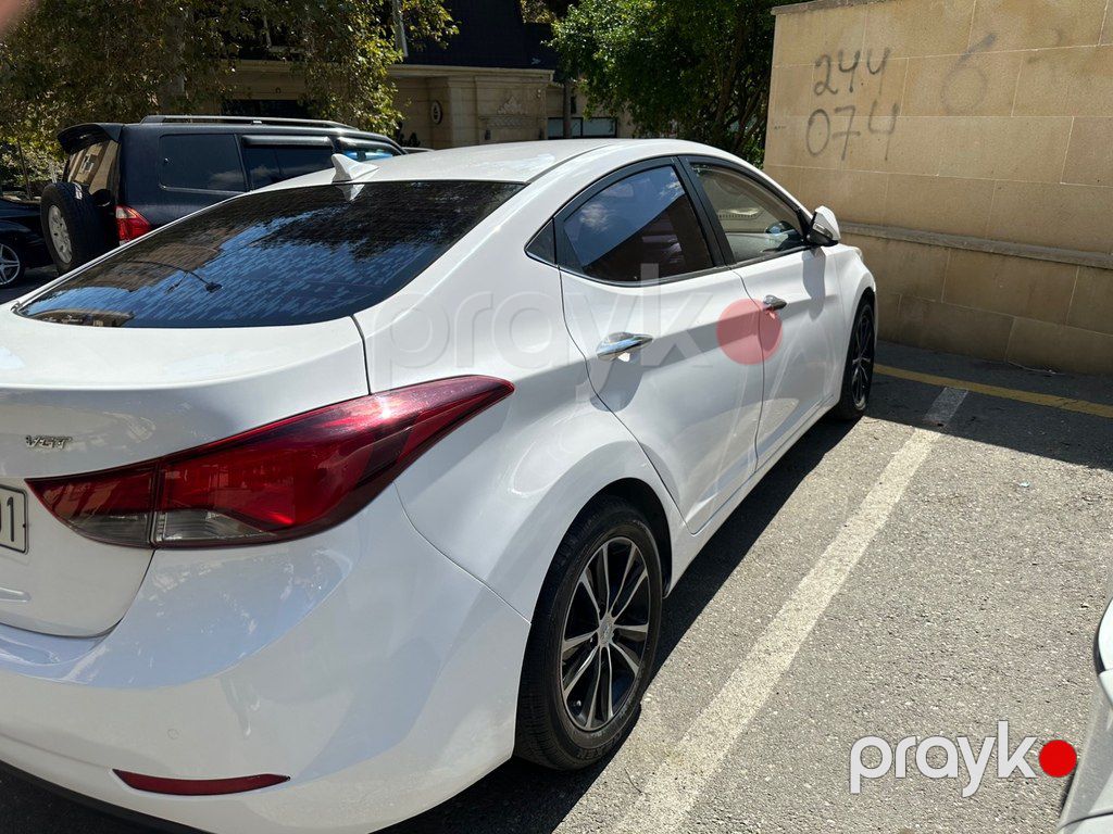 Hyundai Avante, 1.6 L, 2014 il, 278 950 km — Avtomobillər, Bakı (2)