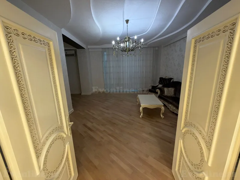 Kirayə verilir 6 otaqlı Mənzil Yeni tikili 190 m² Bakı, Yasamal r., Elmlər Akademiyası m — Mənzil, Bakı (4)