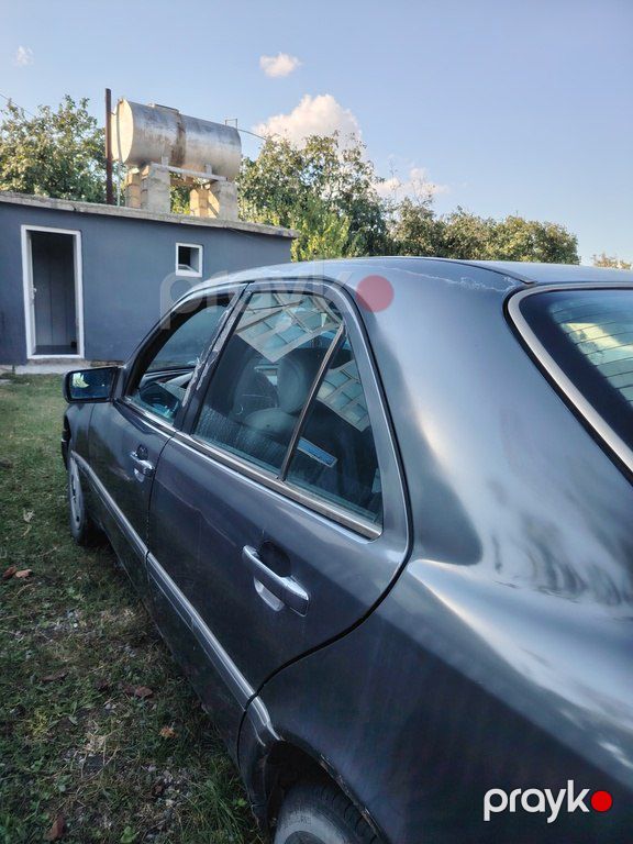 Mercedes C 180, 1.8 L, 1995 il, 475 000 km 10-UD-380 — Avtomobillər, Ucar (4)