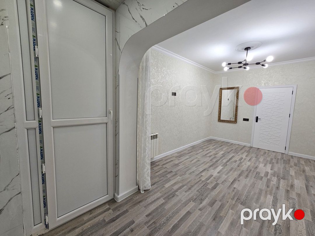 Satılır 2 otaqlı köhnə tikili 55 m² — Mənzil, Bakı (7)