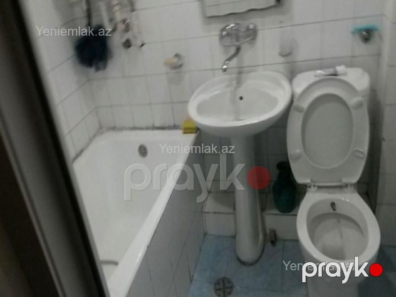 Satılır 2 otaqlı Bina evi menzil (Köhnə tikili), 50 m², Binəqədi rayonu — Mənzil, Bakı (4)