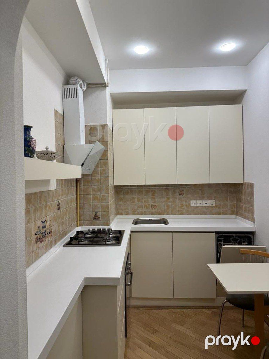 İcarəyə verilir 2 otaqlı köhnə tikili 65 m² — Mənzil, Bakı (7)
