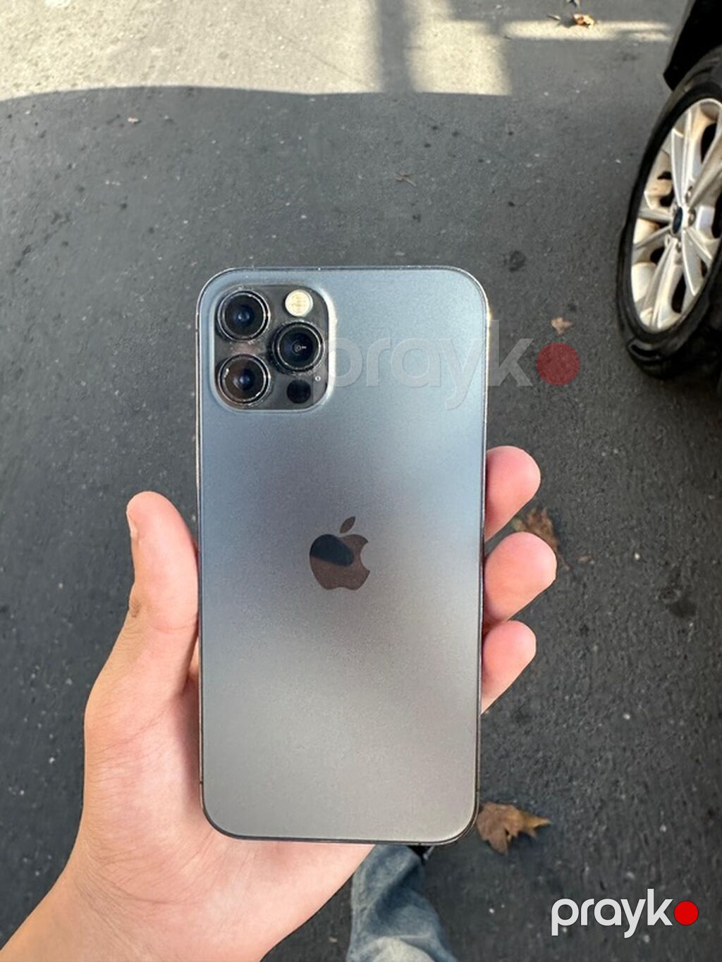IPhone 12 Pro, Graphite, Qırıq — Apple iPhone, Gəncə (2)