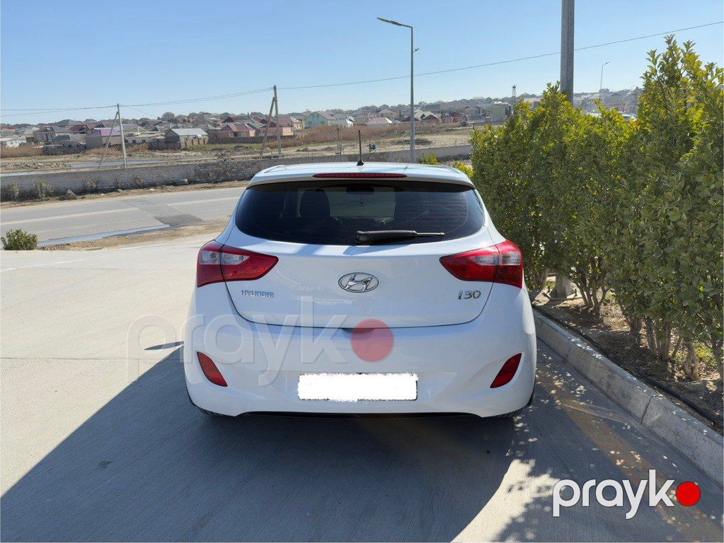 Hyundai i30, 1.4 L, 2016 il, 220 000 km — Avtomobillər, Bakı (2)
