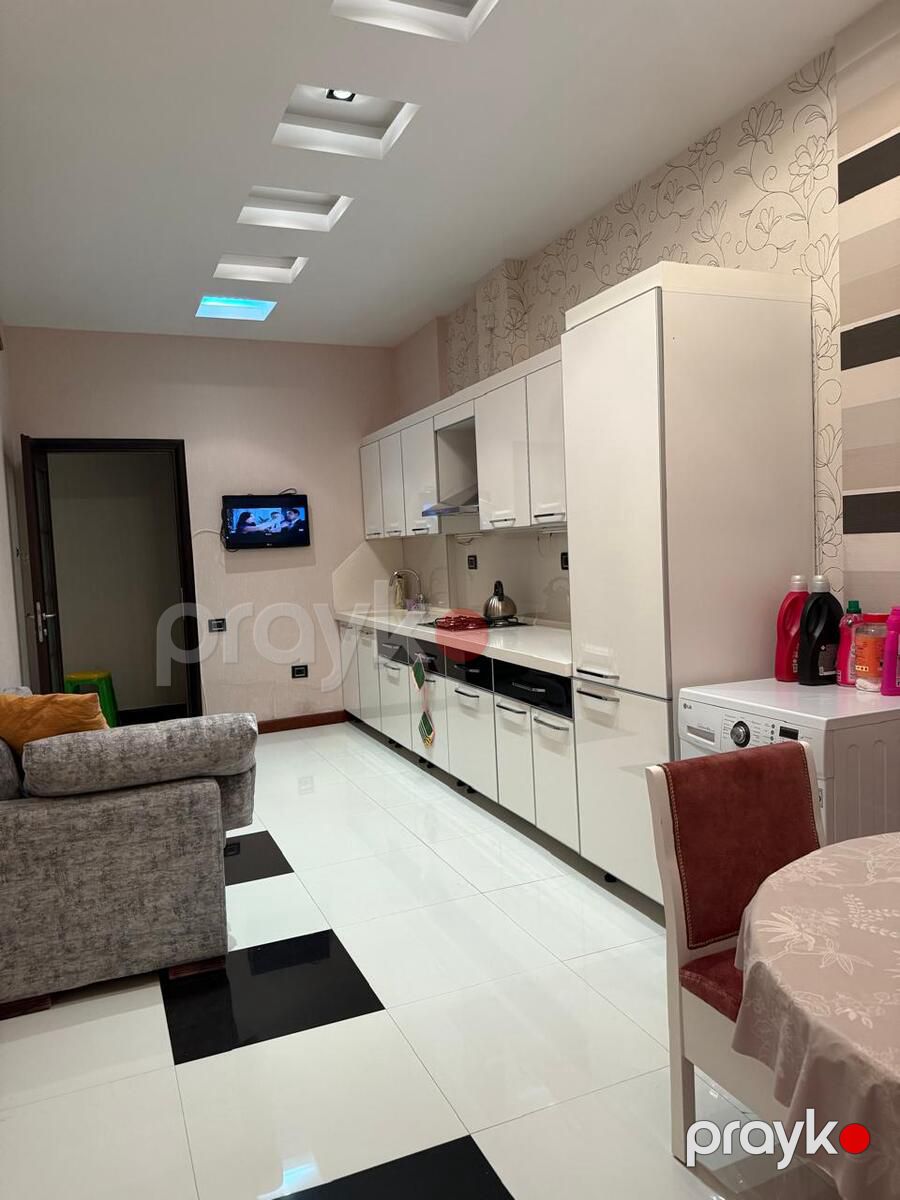 Satılır 2 otaqlı yeni tikili 100 m² — Mənzil, Bakı (8)