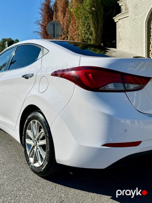 Hyundai Avante, 1.6 L, 2014 il, 250 000 km — Avtomobillər, Bakı (11)