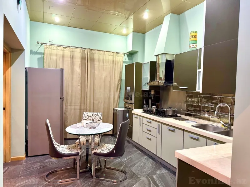 Kirayə verilir 3 otaqlı Mənzil Yeni tikili 130 m² Bakı, Nəsimi r., 28 May m — Mənzil, Bakı (6)
