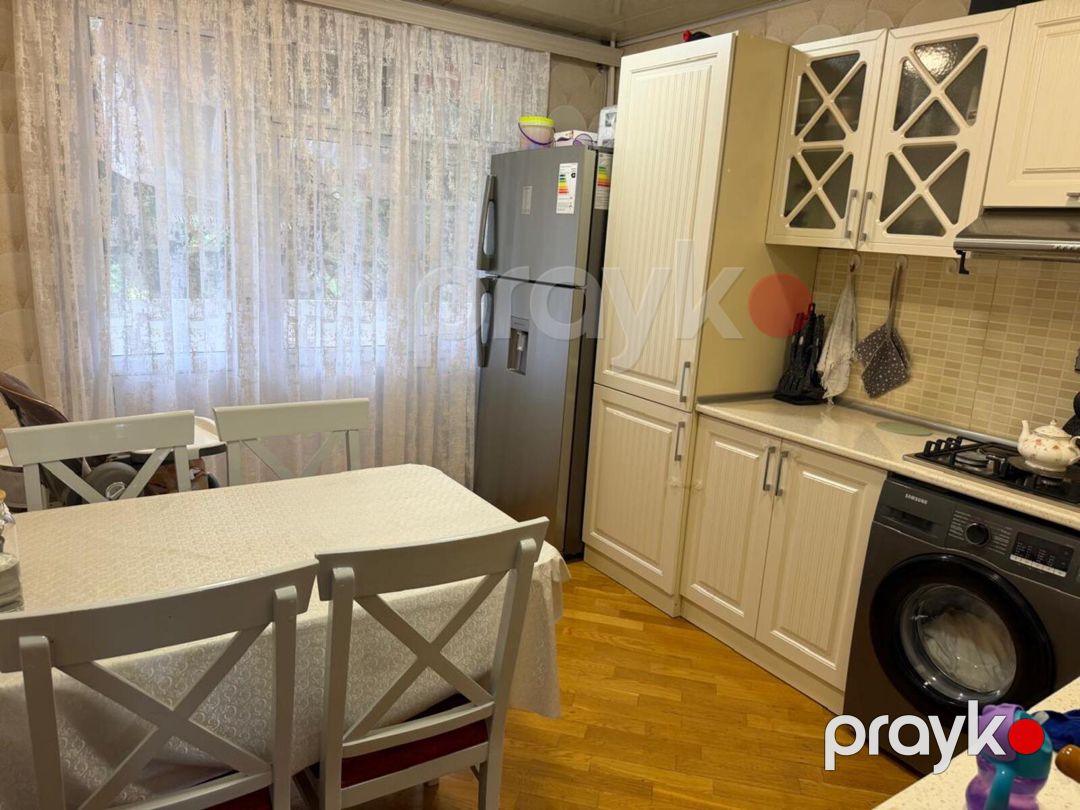 Satılır 2 otaqlı köhnə tikili 65 m² — Mənzil, Bakı (6)