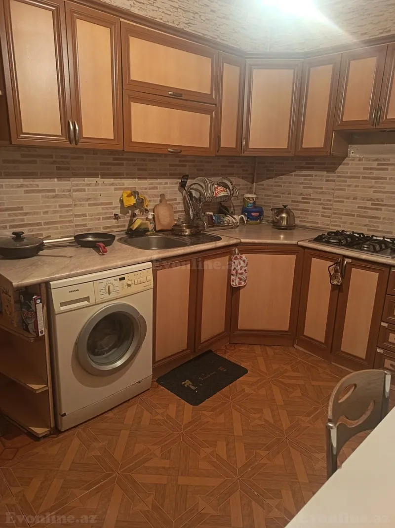 Kirayə verilir 3 otaqlı Mənzil Köhnə tikili 90 m² Bakı, Nəsimi r., Nizami m — Mənzil, Bakı (2)