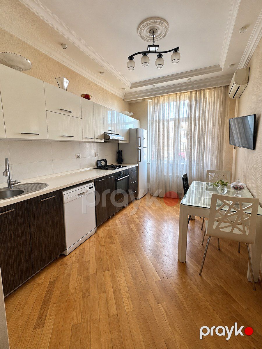 İcarəyə verilir 3 otaqlı yeni tikili 130 m² — Mənzil, Bakı (8)