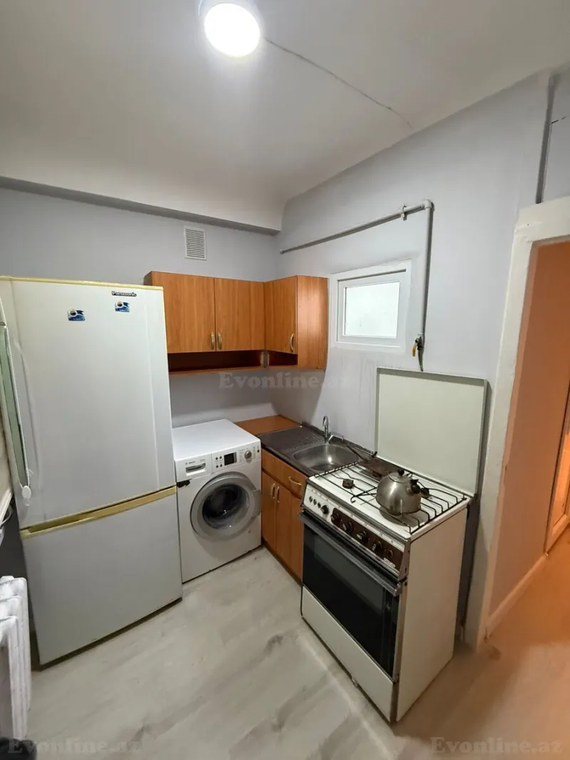 Kirayə verilir 2 otaqlı Mənzil Köhnə tikili 60 m² Bakı, Yasamal r., İnşaatçılar m — Mənzil, Bakı (4)