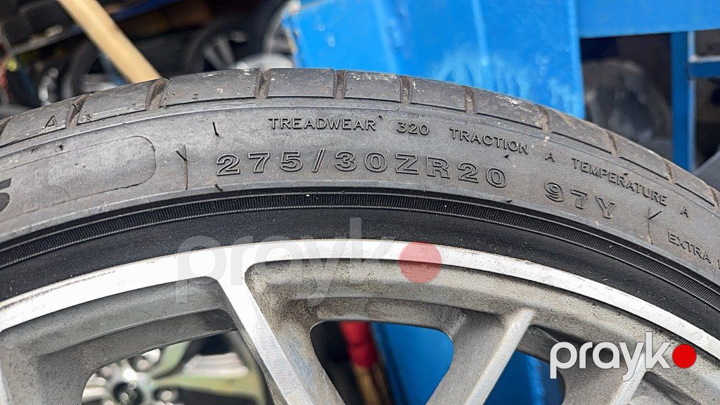 "BMW" təkəri R20 — Ehtiyat hissələri və aksesuarlar, Bakı (6)