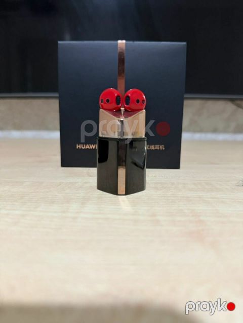 "Huawei" orijinal qulaqcıq yeni kimidir 400 azne alınıb. Endirim