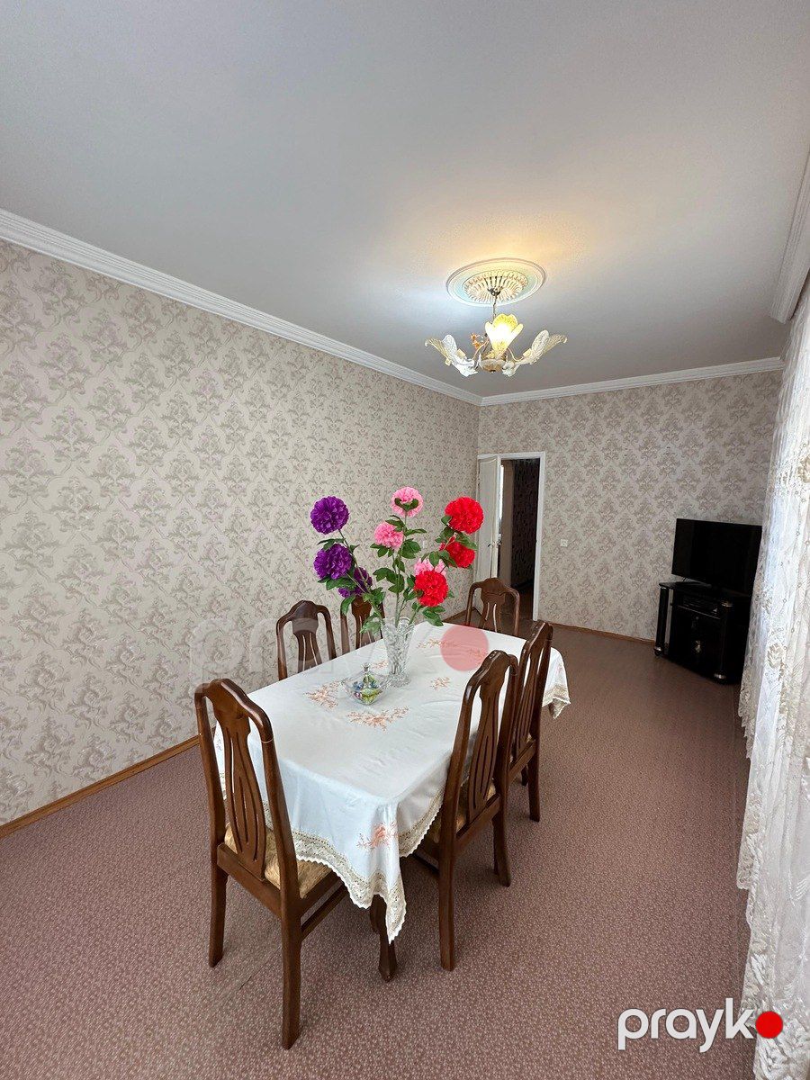 Satılır 5 otaqlı köhnə tikili 110 m² — Mənzil, Bakı (3)
