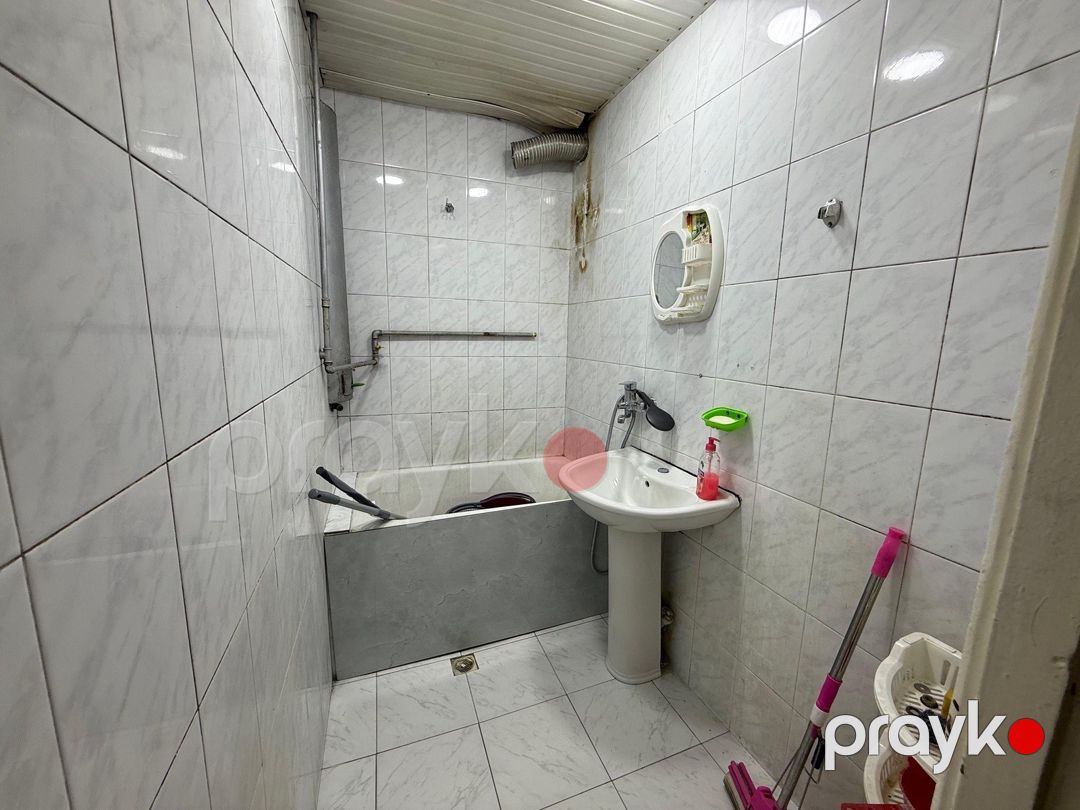 İcarəyə verilir 3 otaqlı köhnə tikili 80 m² — Mənzil, Bakı (11)