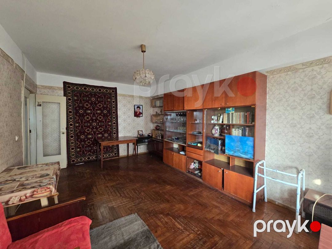 Satılır 2 otaqlı köhnə tikili 82 m² — Mənzil, Bakı (3)