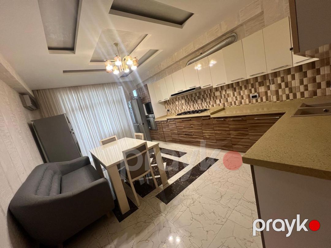 Satılır 4 otaqlı yeni tikili 225 m² — Mənzil, Bakı (12)