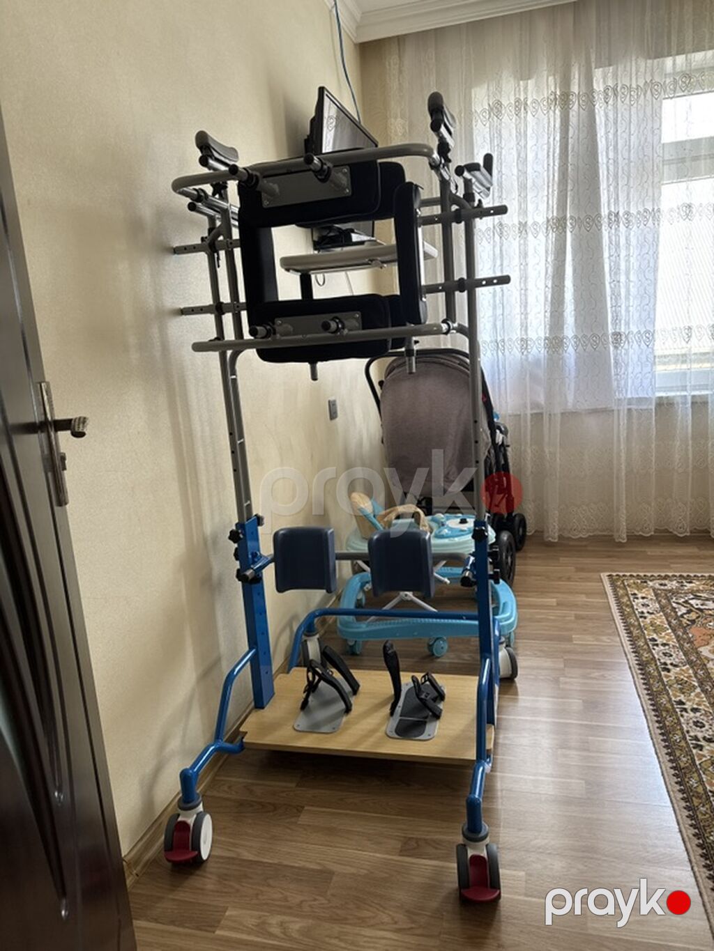 Uşaq/yeniyetmələr üçün reabilitasiya trenajoru – vertikalizator və — Kürəklər və yürüyüş aparatları, Qobu (2)