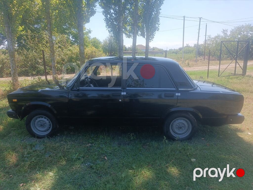 Lada 2107, qara rəng, sedan kuzov. Texniki xüsusiyyətlər — Avtomobillər, Xaçmaz (5)