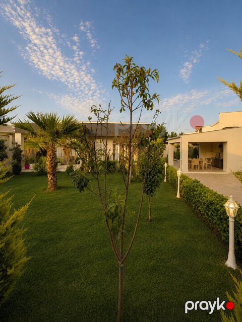 Satılır 4 otaqlı həyət evi/bağ evi 140 m² — Bakı