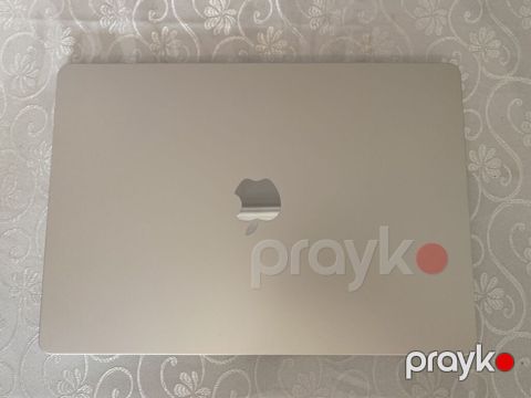 Apple MacBook – 13″ nəsil alüminium gövdəli noutbuk Əsas — Şəmkir