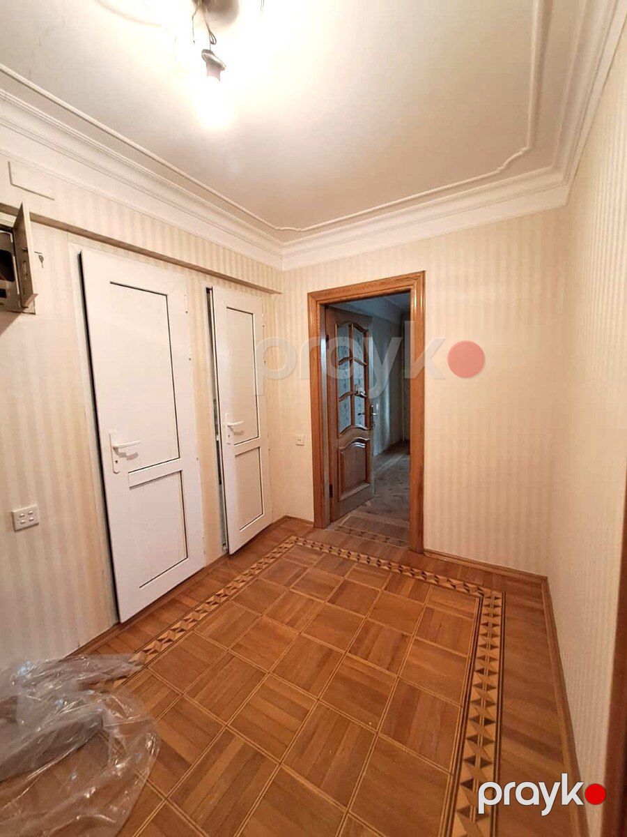 Satılır 2 otaqlı köhnə tikili 85 m² — Mənzil, Bakı (12)