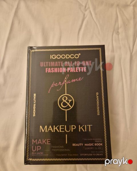 Salam aleykum make up paleti stokda yalniz 2 ededir bu gun ve sabaha — Bakı