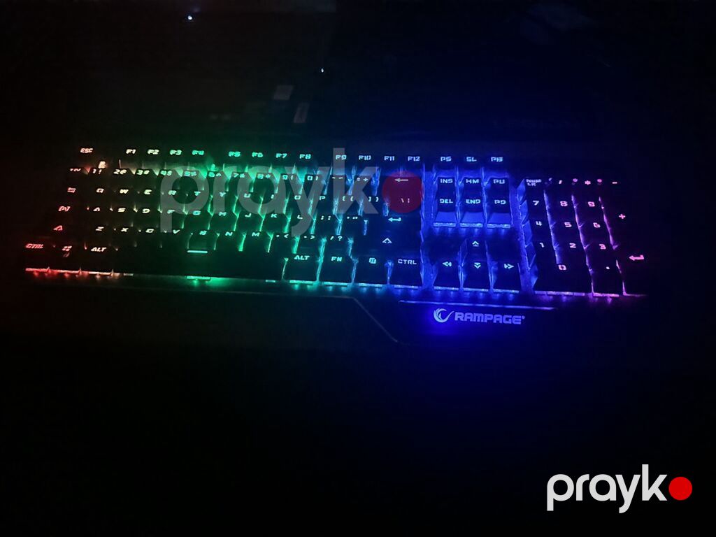 Rampage Commander mexaniki oyun klaviaturası Mehsul 170 azn a alinib — Klaviaturalar və siçanlar, Bakı (2)