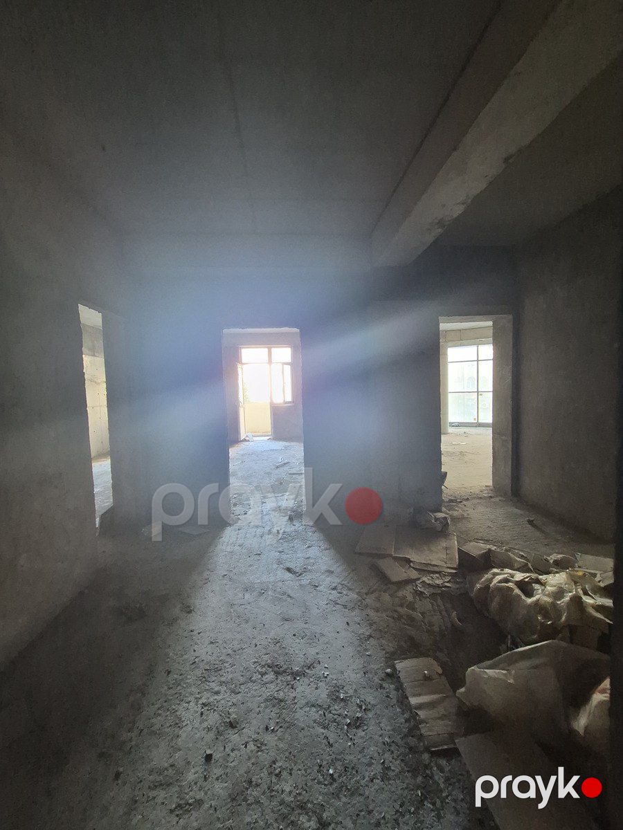 Satılır 4 otaqlı yeni tikili 175 m² — Mənzil, Bakı (2)