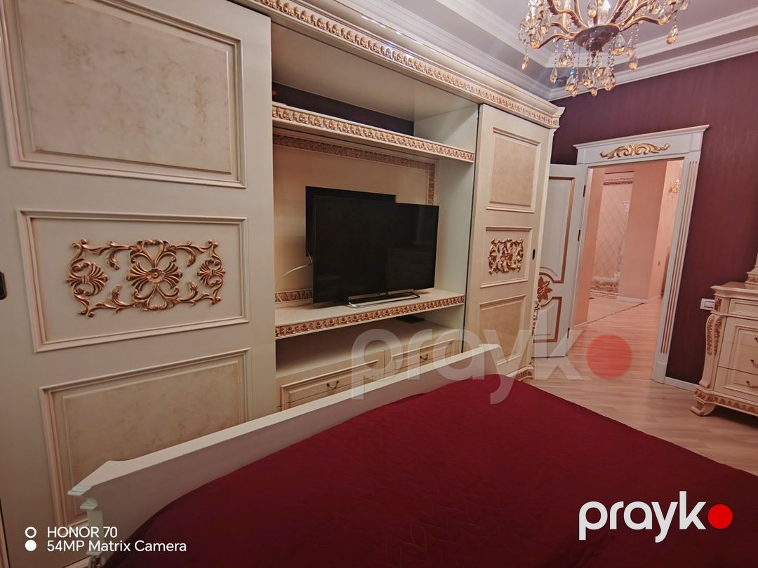 Satılır 4 otaqlı yeni tikili 240 m² — Mənzil, Bakı (12)