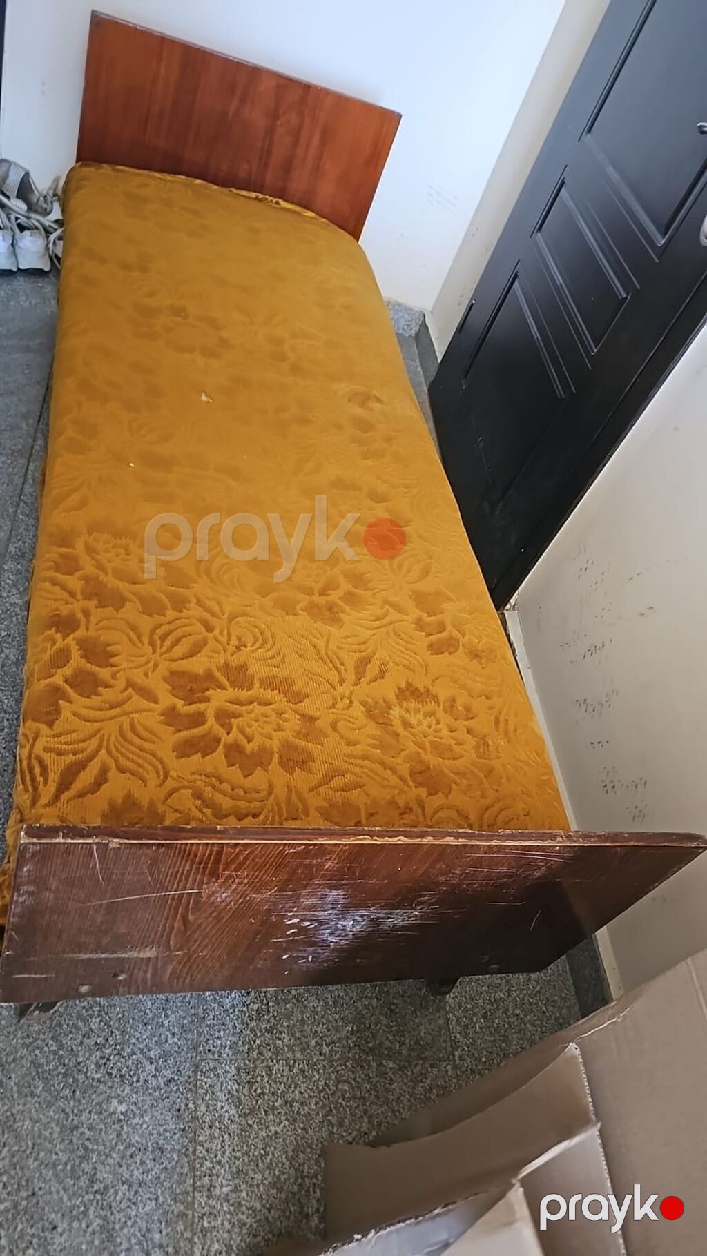 Kravat Mohkemdi 18 azn Unvan Mida Yasamal Z — Yataqlar, Bakı (2)