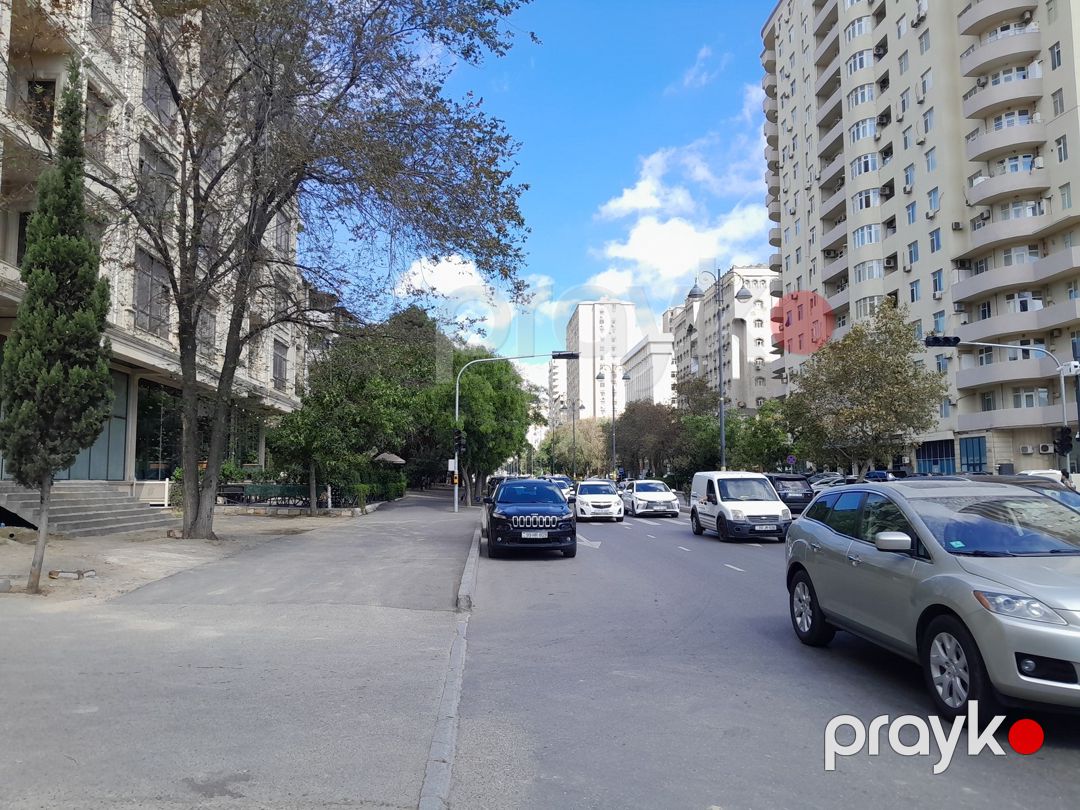 Satılır 5 otaqlı yeni tikili 178 m² — Mənzil, Bakı (4)