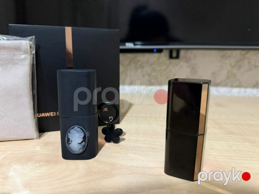 "Huawei" orijinal qulaqcıq yeni kimidir 400 azne alınıb. Endirim — Qulaqcıqlar, Bakı (5)