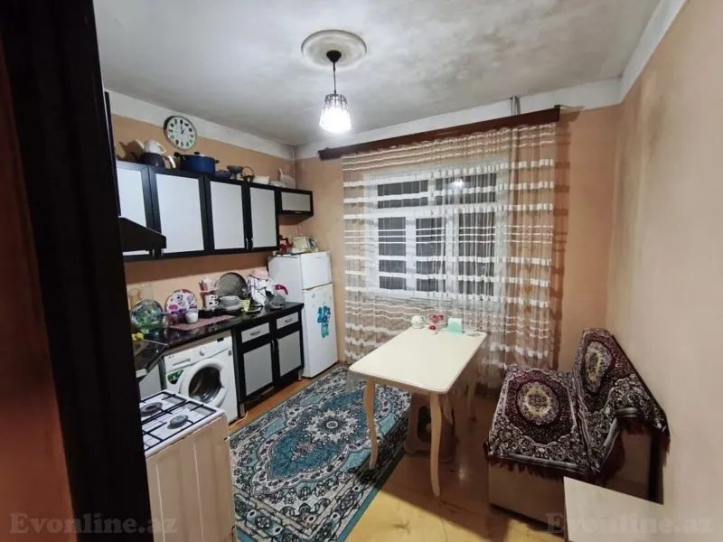 Satılır 5 otaqlı Mənzil Köhnə tikili 120 m² Bakı, Suraxanı r., Yeni Günəşli — Mənzil, Bakı (7)