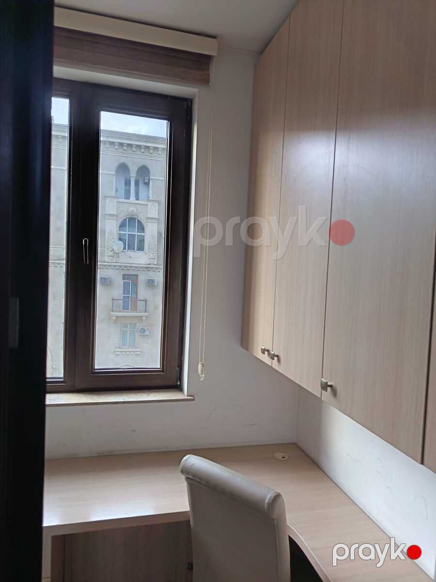 Satılır 3 otaqlı köhnə tikili 80 m² — Mənzil, Bakı (8)