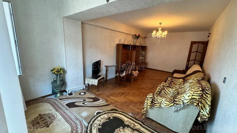 Kirayə verilir 3 otaqlı Mənzil Köhnə tikili 90 m² Bakı, Nərimanov r., Gənclik m — Mənzil, Bakı (4)