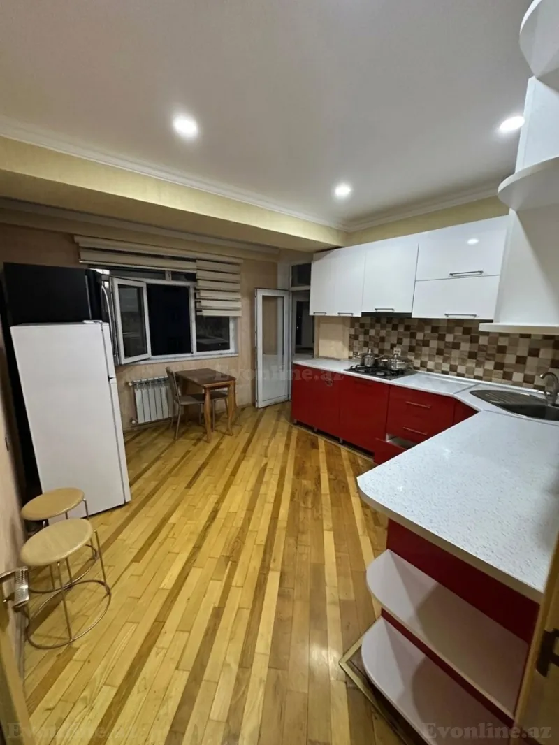 Kirayə verilir 2 otaqlı Mənzil Yeni tikili 90 m² Bakı, Yasamal r., İnşaatçılar m., Yeni Yasamal — Mənzil, Bakı (3)
