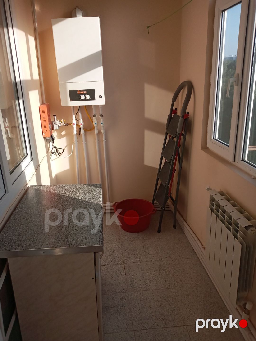 İcarəyə verilir 1 otaqlı köhnə tikili 42 m² — Mənzil, Bakı (7)