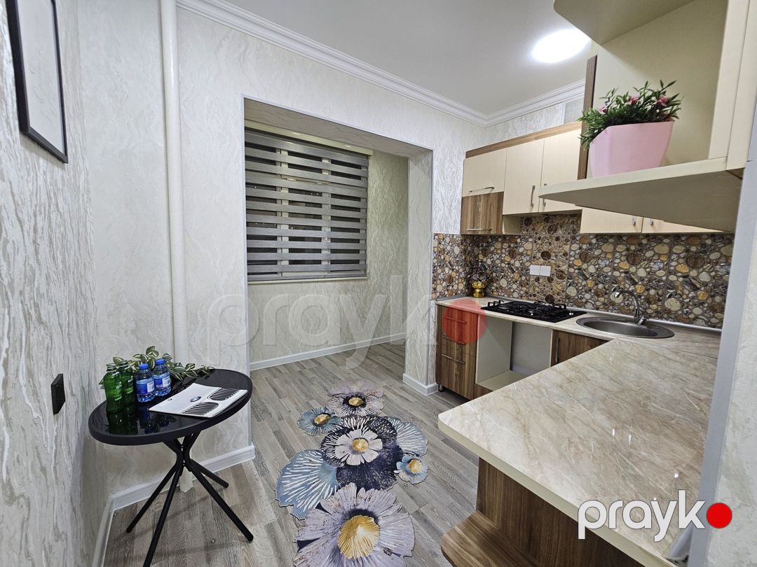 Satılır 2 otaqlı köhnə tikili 55 m² — Mənzil, Bakı (12)
