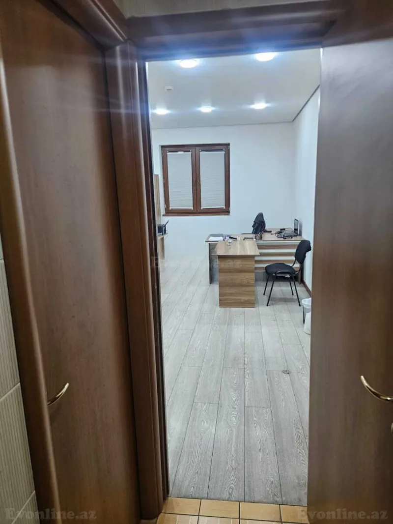 Kirayə verilir Ofis 30 m² Bakı, Nərimanov r — Ofis, Bakı (4)