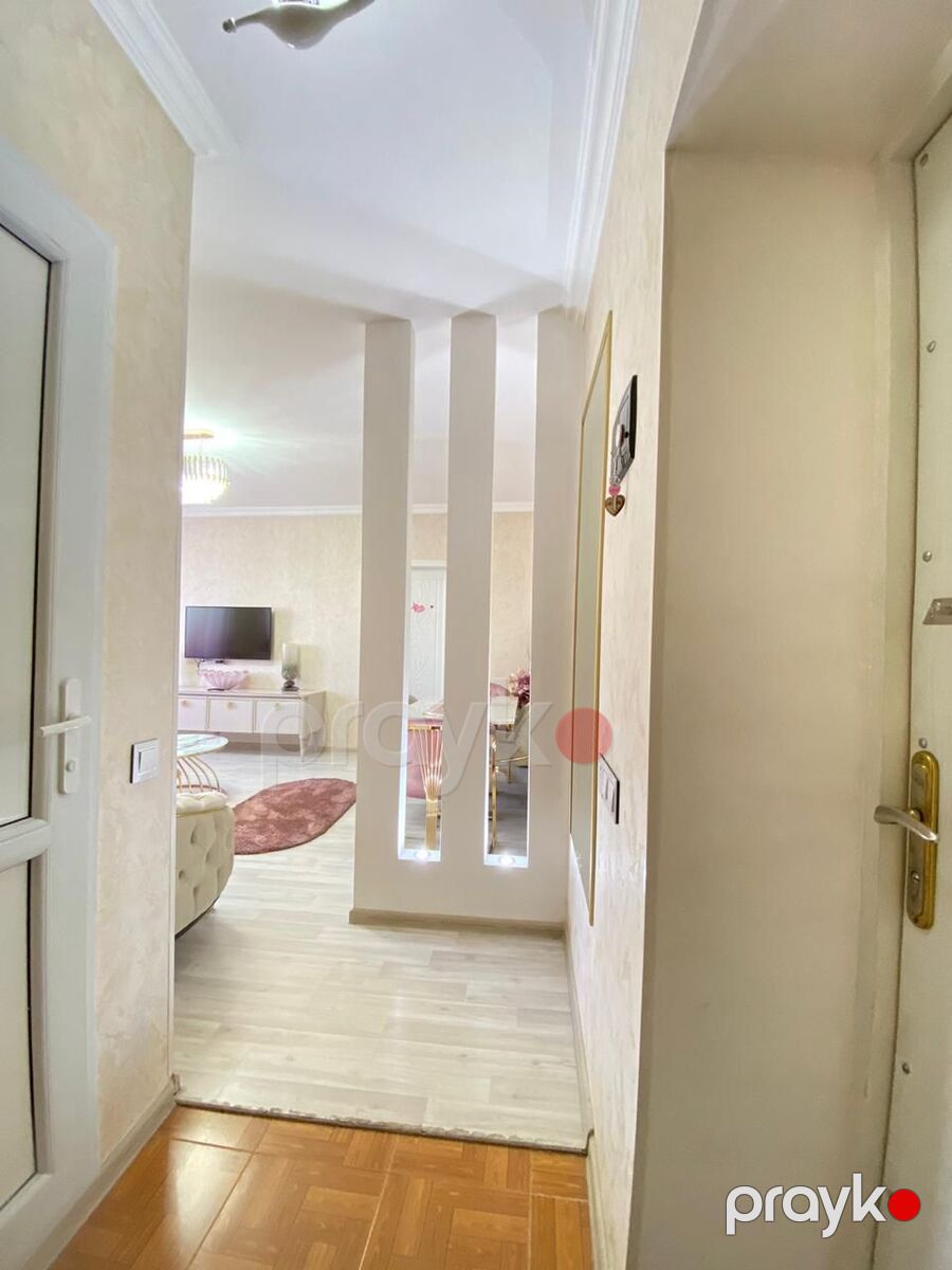 Satılır 2 otaqlı köhnə tikili 55 m² — Mənzil, Bakı (5)