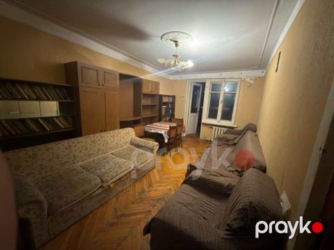 İcarəyə verilir 3 otaqlı köhnə tikili 85 m² — Bakı