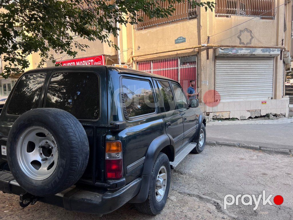 Toyota Land Cruiser, 4.2 L, 1997 il, 650 000 km — Avtomobillər, Bakı (2)