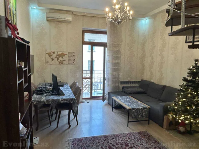 Kirayə verilir 2 otaqlı Mənzil Köhnə tikili 55 m² Bakı, Nəsimi r — Bakı