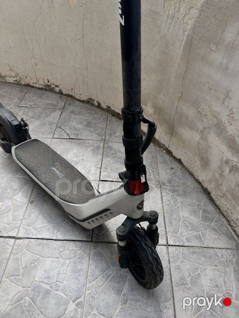 Elektroskuter Pegasus (Wingz) — Bakı