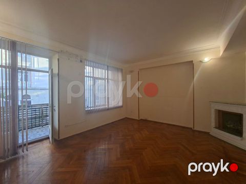 Bakı, 3 otaqlı, Köhnə tikili, 103 kv. m — Bakı